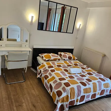 Avec Salon Et Balcon - Gare * Annemasse